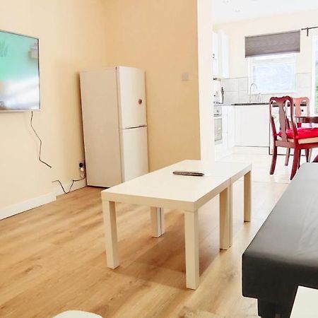 Apple Garden A-2 Apartman London Kültér fotó